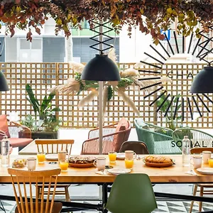 Ibis Plaza Glories 22@ 2*, Barcelona Spain